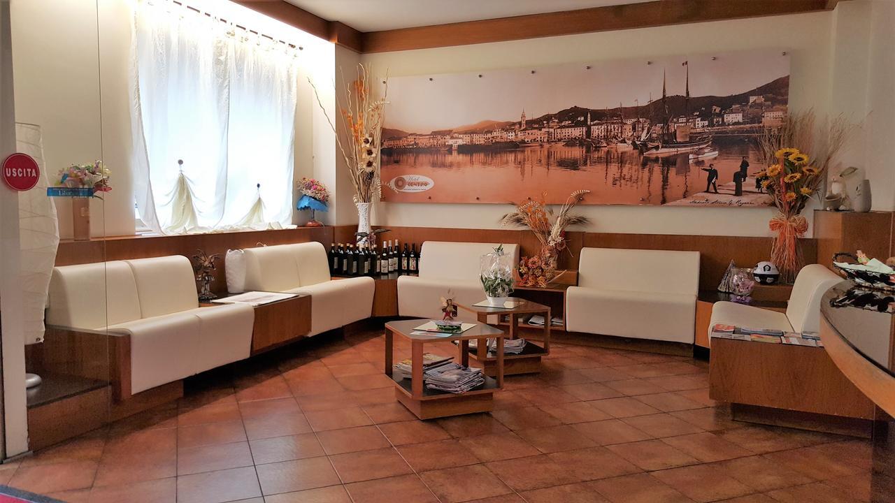 Hotel Centro Imperia Exterior photo